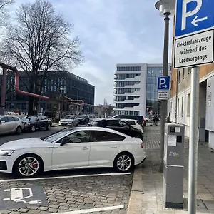 3 Neben Warschauer Platz Und Spree Apartment